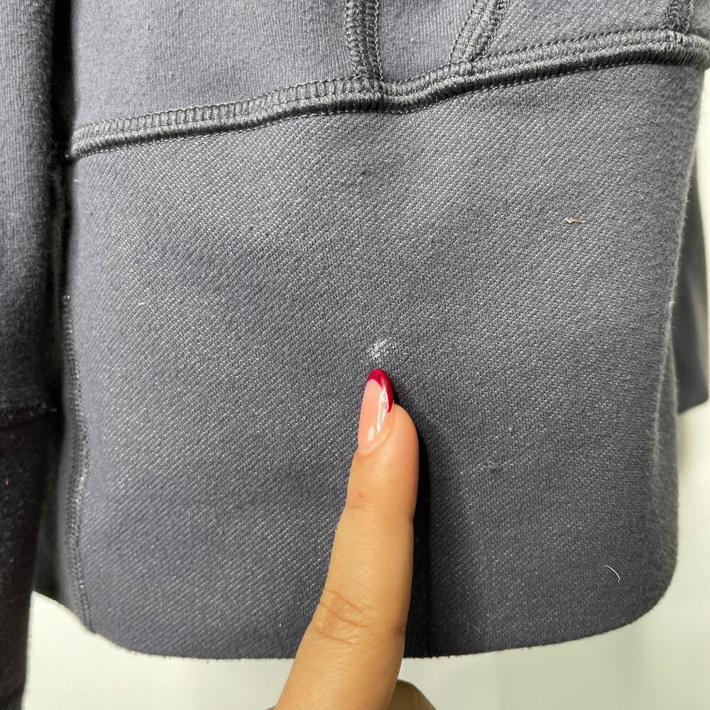 Lululemon Women's Grey In Stride Full Zip Thumbholes Jacket Size 12 - Picture 12 of 13